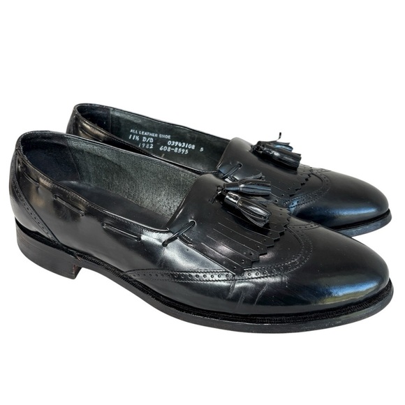 Vintage Other - VTG Comfort Plus Mens Wingtip Tassel Black Leather Loafers Sz 11.5 D/B Made USA